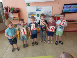 Международный день математики - королевы всех наук! Международный день математики - королевы всех наук!.